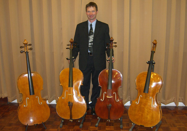Jurek Maslanka, Pictured with his own instruments